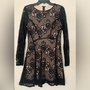 Lulus speechless lace mini dress